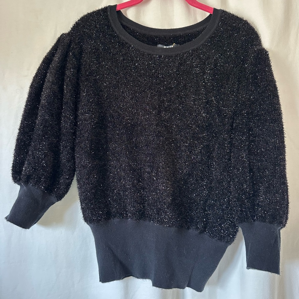 Women's Chic Black Shimmery Cozy Sweater